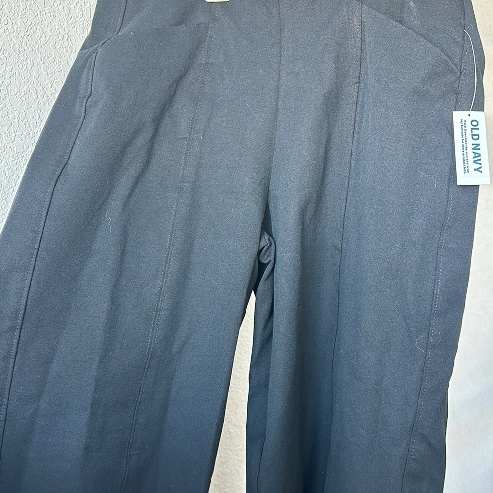 Old navy High Rise Wide Leg Pixie Pants